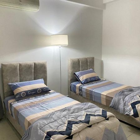 休闲民宿 Leisure Homestay @The Venus Sitiawan Kampong Lumut Kiri Kültér fotó